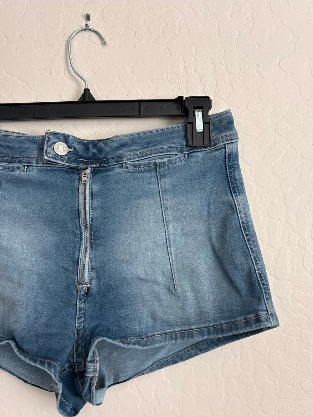 Free People Honeycomb High Rise Denim Micro Shorts Medium Wash Size 27 Moto Boho